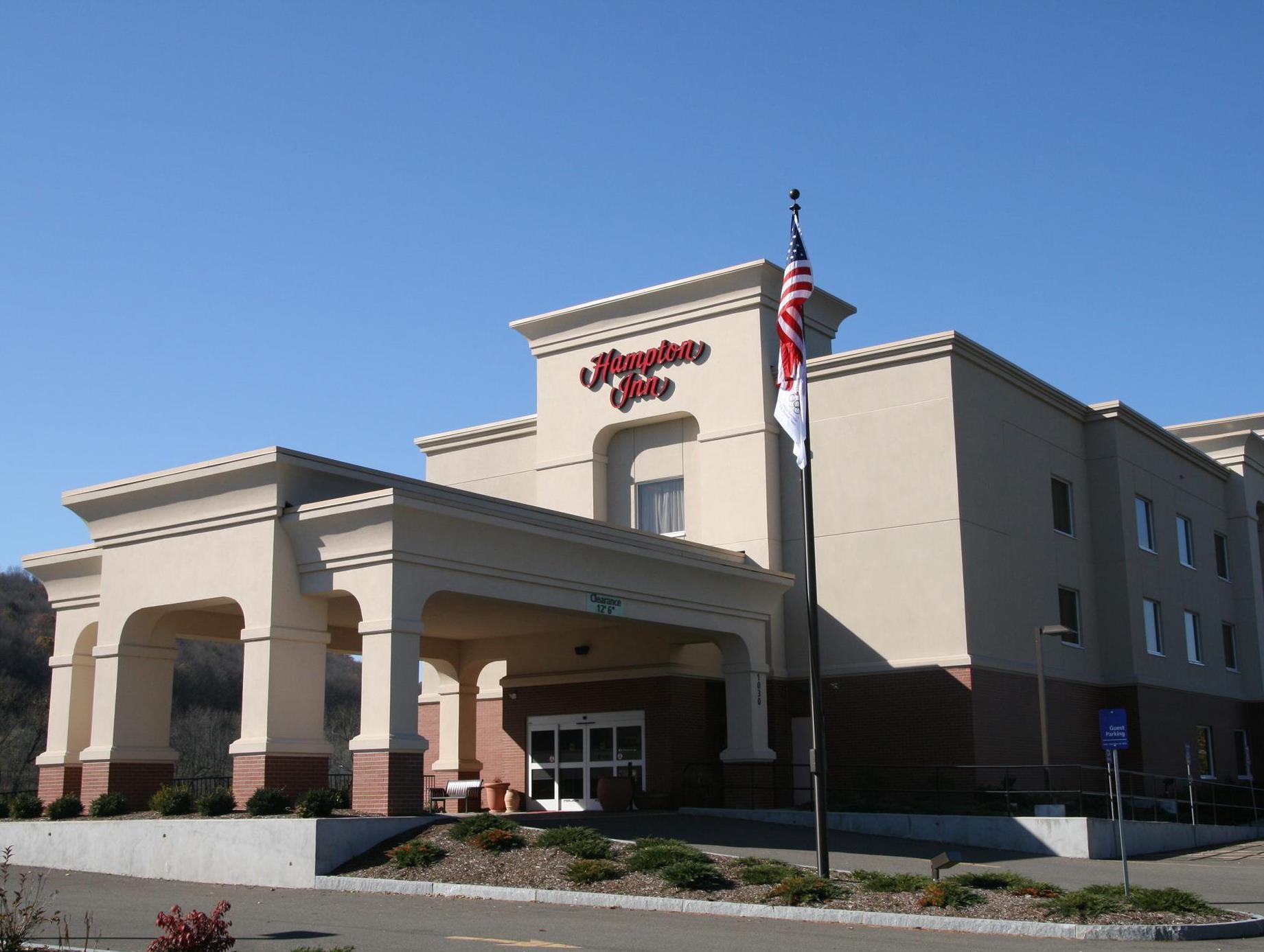 Hampton Inn Owego Exteriör bild