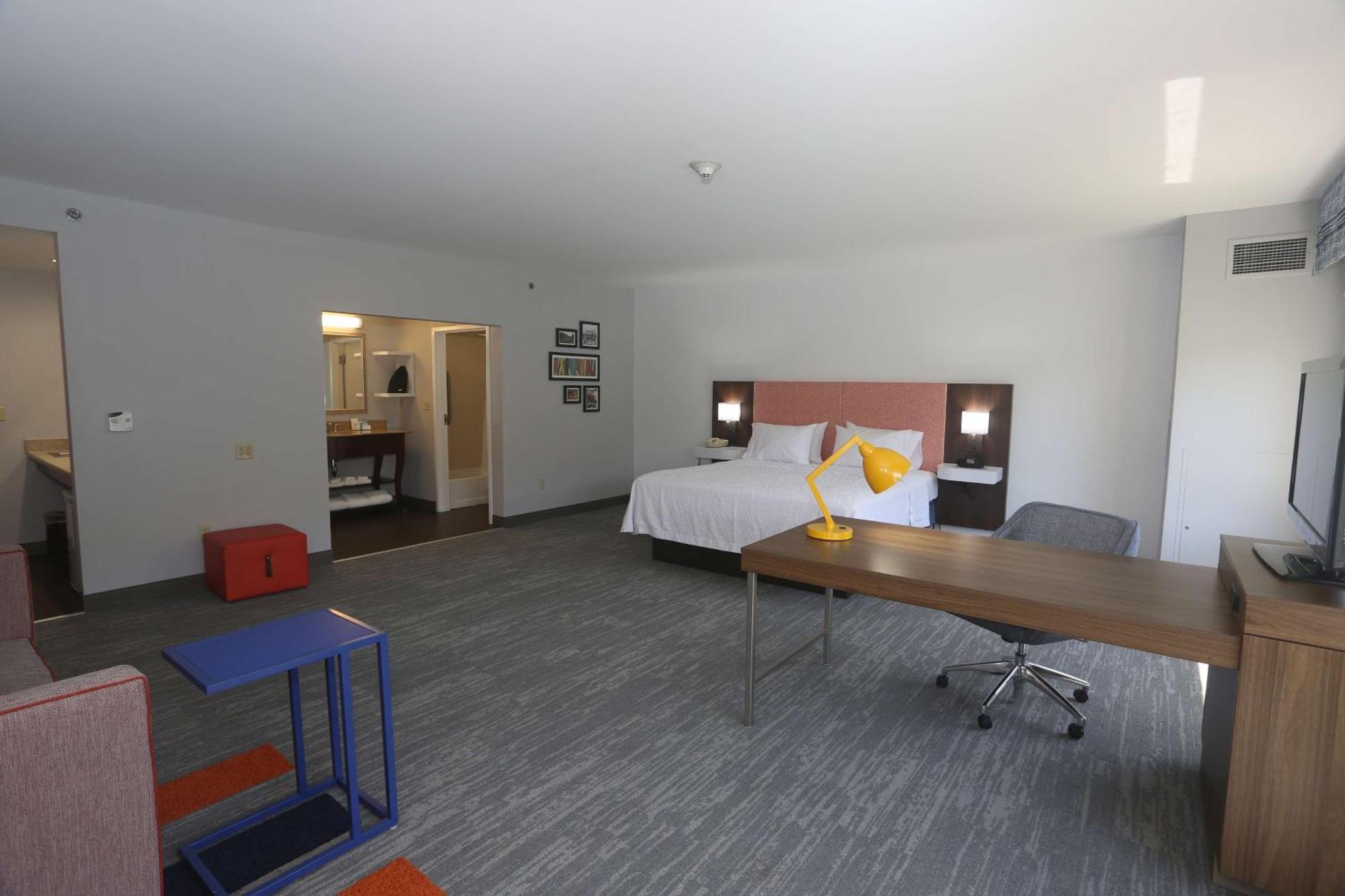 Hampton Inn Owego Exteriör bild