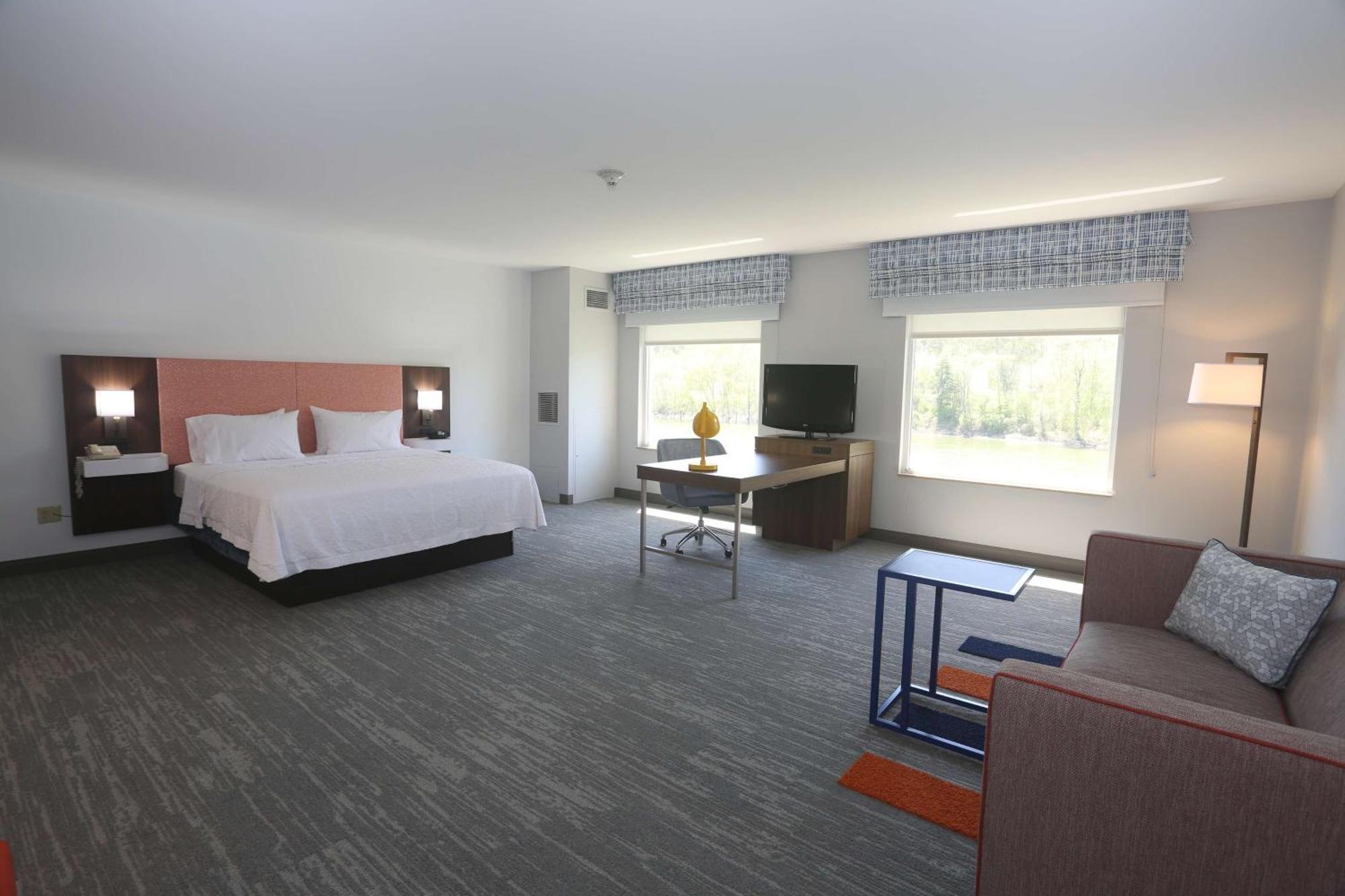 Hampton Inn Owego Exteriör bild