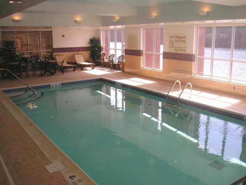 Hampton Inn Owego Exteriör bild